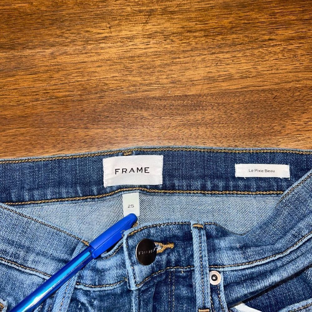 Frame Le Pixie Beau Cropped Jeans - Picture 5 of 9